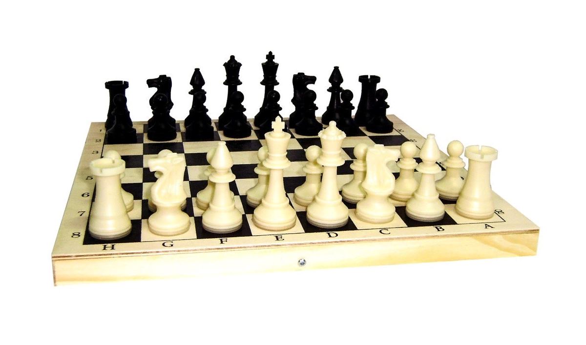 картинка Шахматы гроссмейстерские (турнирные) с доской из дерева 415*415 мм. (фигуры пластик) от магазина ДетсадЯр