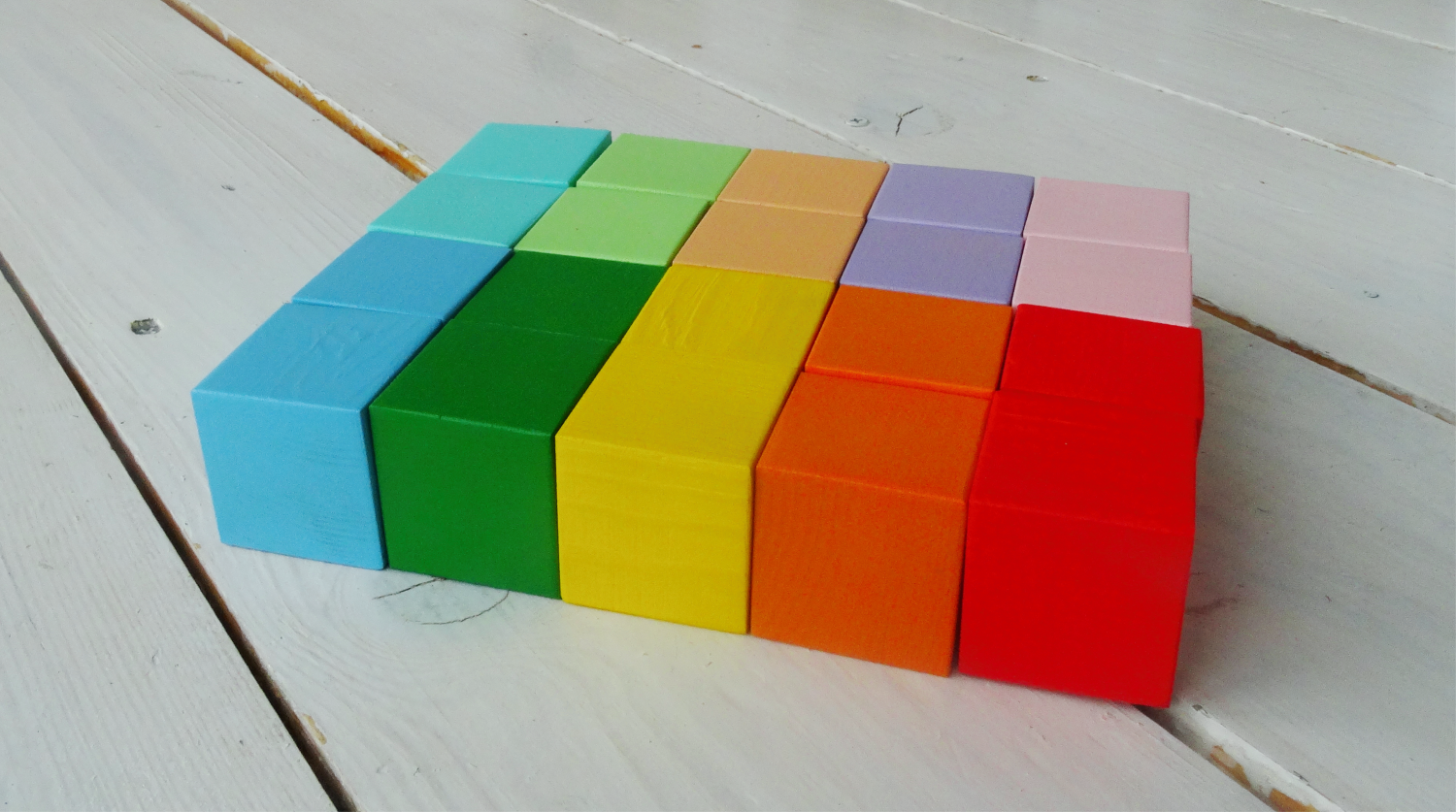 картинка Конструктор настольный Цветные кубики 20 шт., ФДИБ, ИО-207к от магазина ДетсадЯр