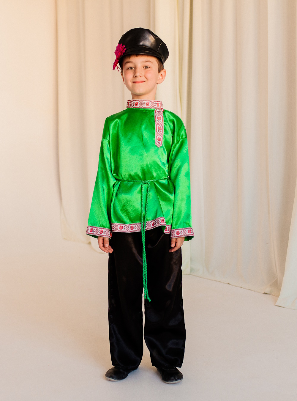 Детский Русский народный костюм (мальчик) (рубаха, штаны, картуз, веревочный поясок), рост 134 см.,МВ