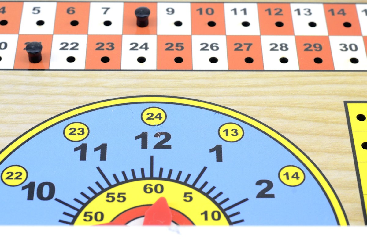 картинка Обучающая доска Календарь с часами, Мастер Игрушек, IG0058 от магазина ДетсадЯр