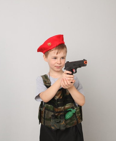 картинка Костюм детский профессия: Боец спецназа (бронежилет + берет), МВ от магазина ДетсадЯр