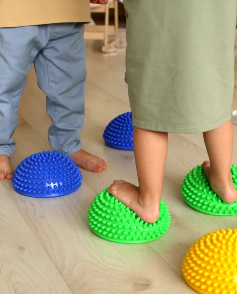 Балансировочные, массажные подушки кочки мягкие, комплект 4 шт.  