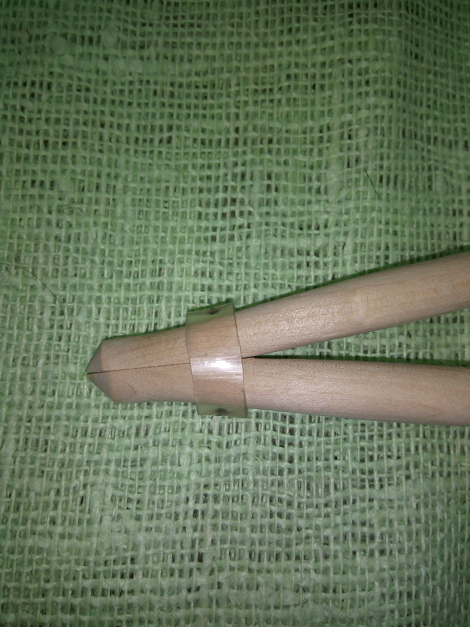 картинка Ложки в станке с бубенцами без росписи, Мастерская сереброва, БР-ЛЖ-05 от магазина ДетсадЯр